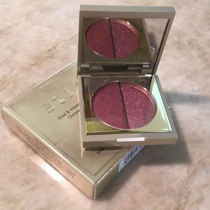 Stilla  *Eye Shadow Duo*